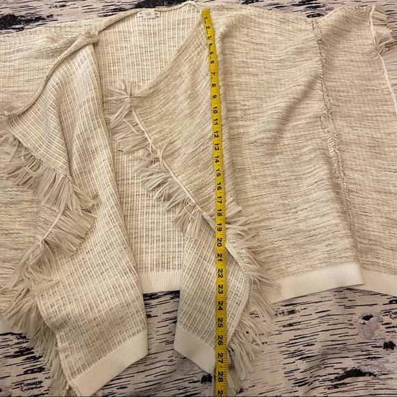 Club Monaco Cream and Tan Wrap Poncho Shawl Rriyanka - Picture 14 of 16